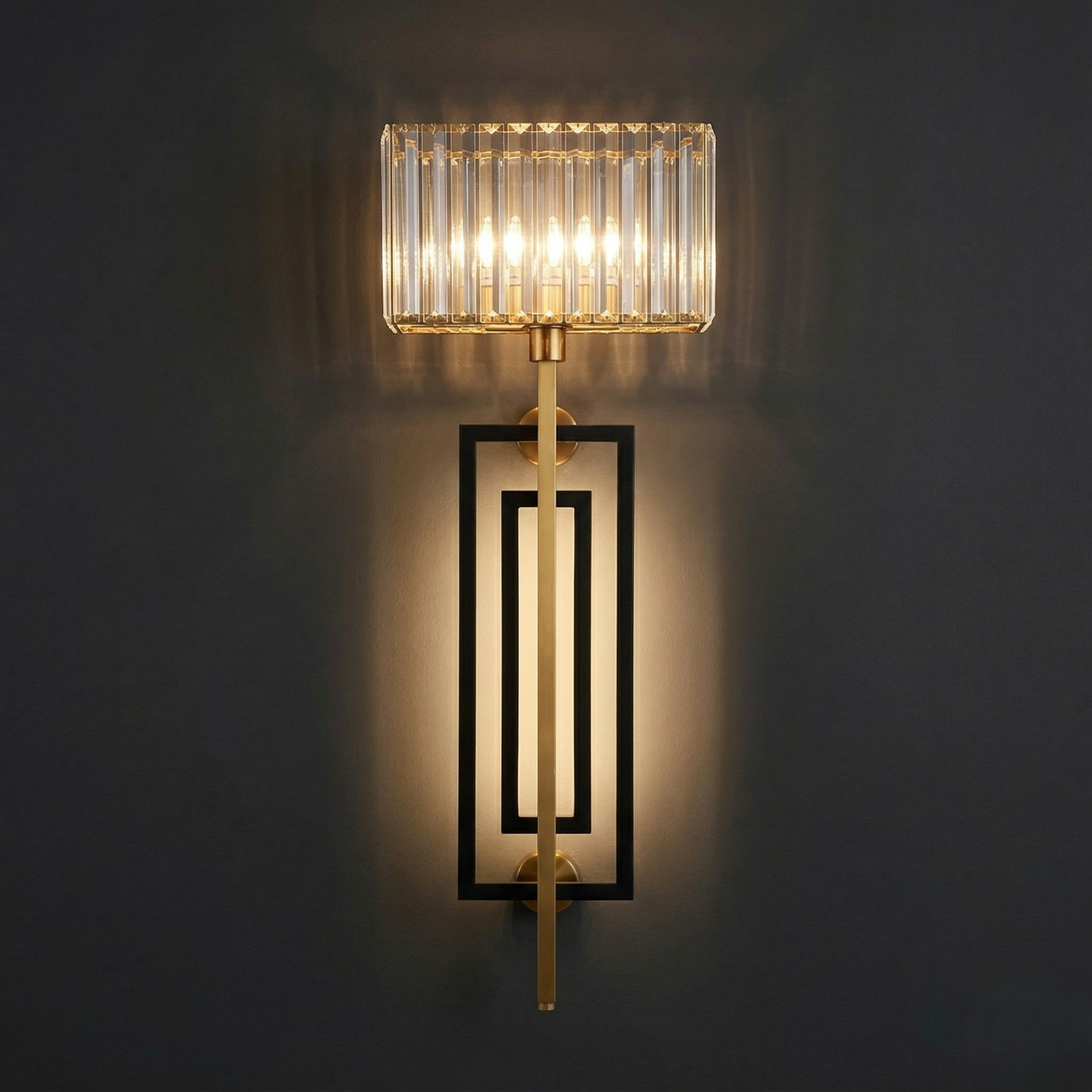 Opulent Light Wall Light